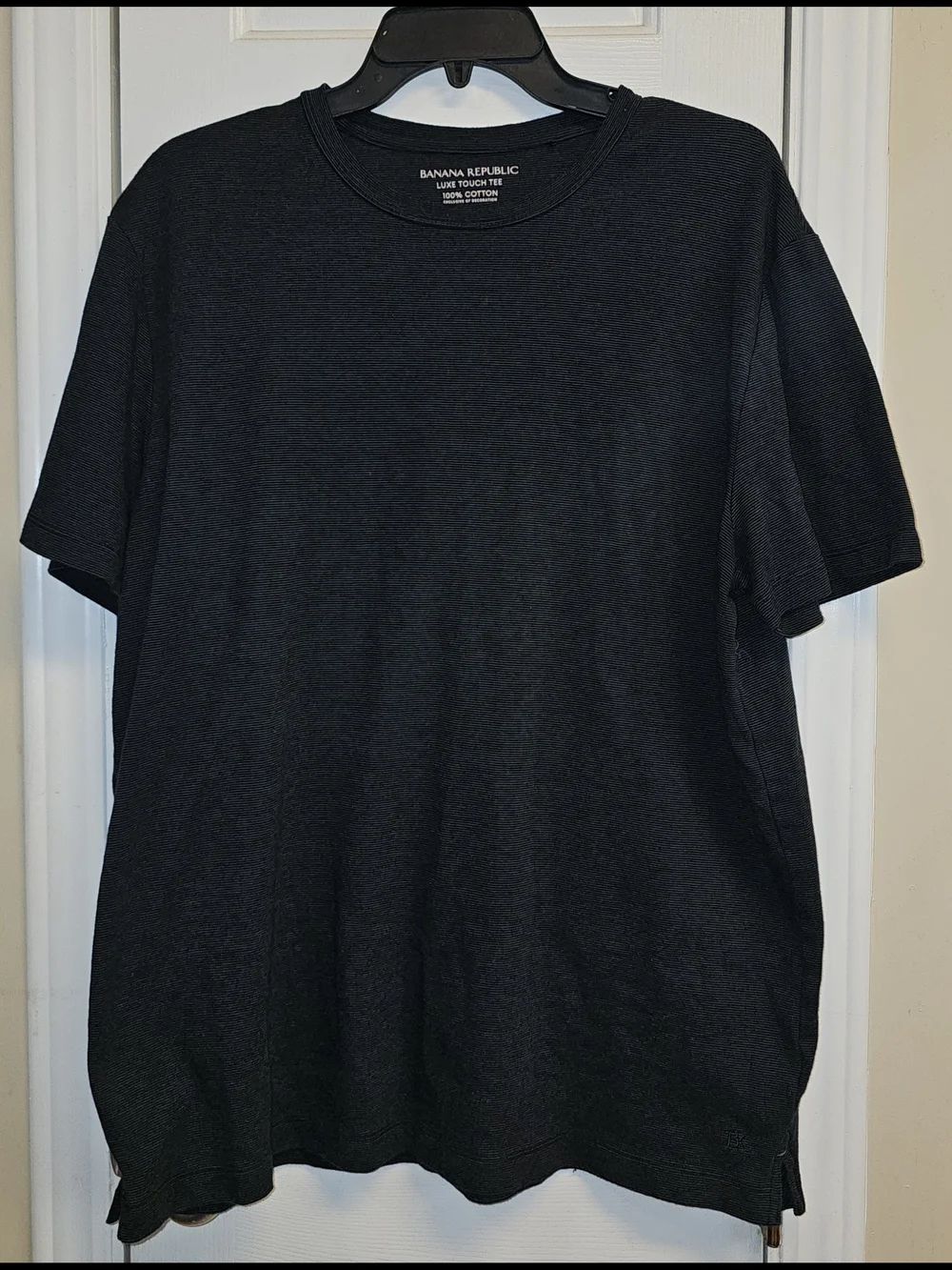 Banana Republic Men’s Black Short-Sleeve Crew T-Shirt